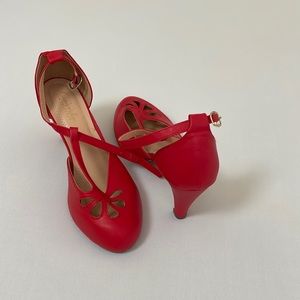 Darling retro red t-strap heels dapper tiki rockabilly “dapper Snow White” sz 8
